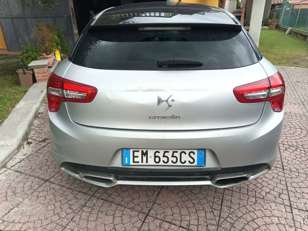 75f3cdb0-931b-41f4-9aec-7ec900f70c6b