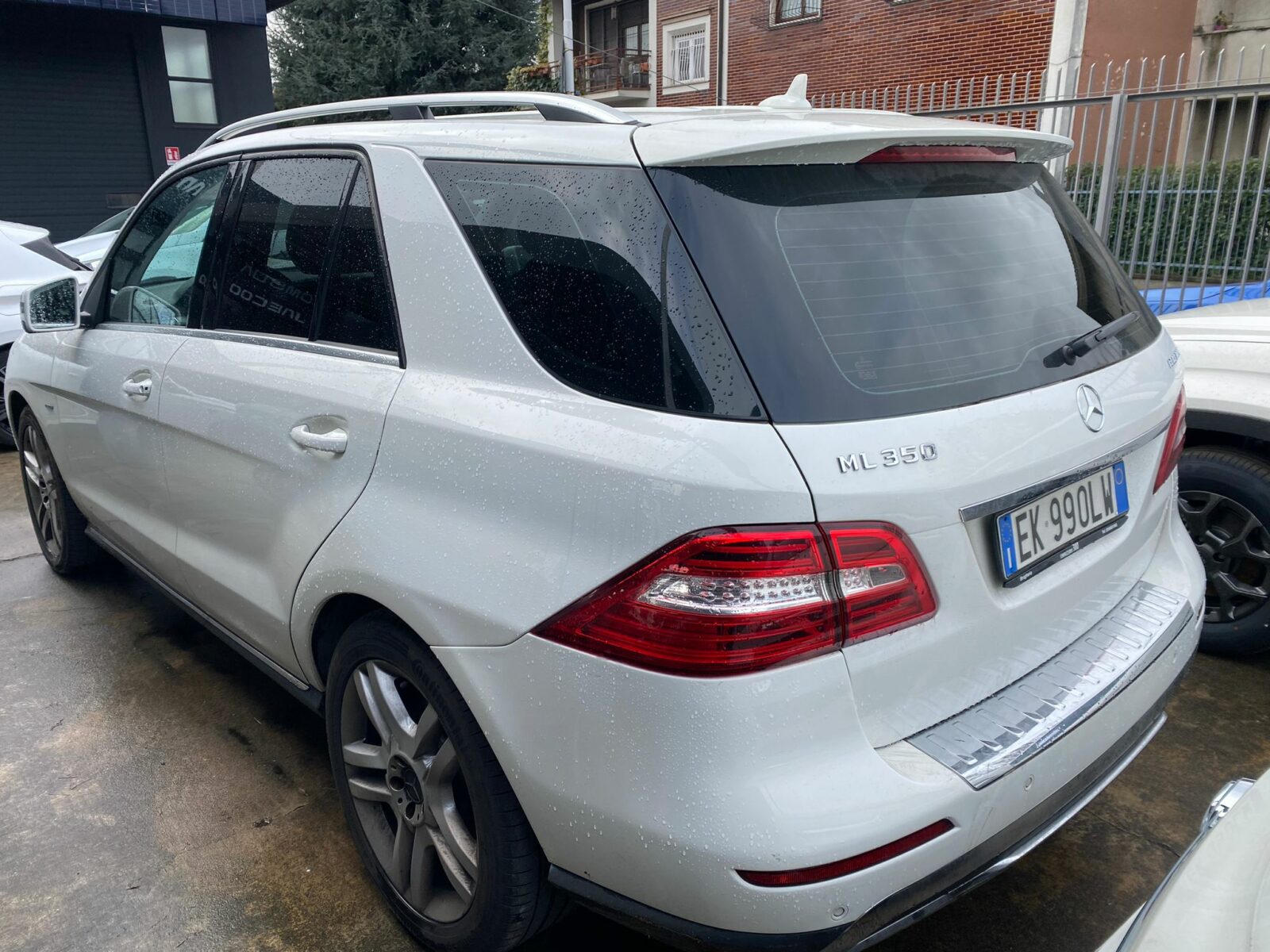 784acd84-2f81-4233-b1fc-85bc1e580d4e