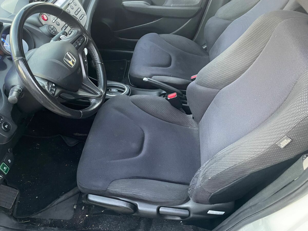 84e32fa5-2a68-435e-a4b5-403785f3334f