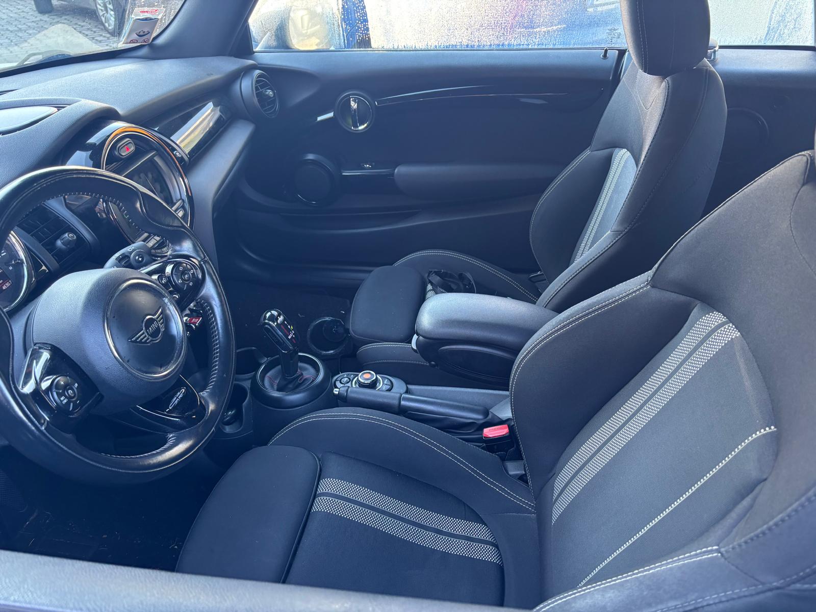 ae31d06d-862e-43e2-9d4d-b1fc3486b9cc