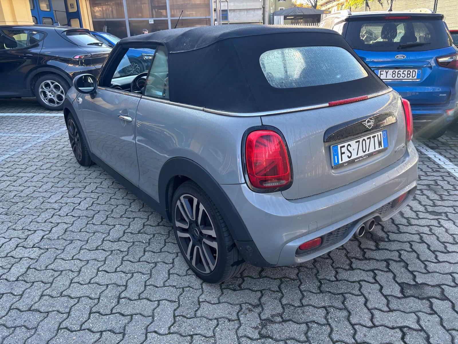 b26dfdf9-41be-4830-aad9-2418f7855882