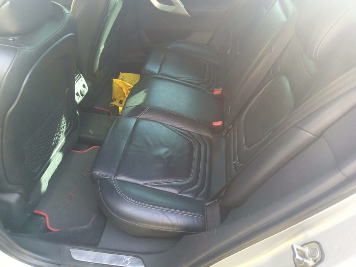 d49b043d-2cd8-476d-942f-cc37a9cd15b9