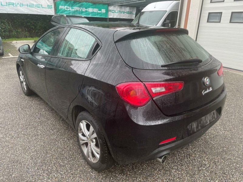 WhatsApp Image 2025-10-21 at 09.36.13 (6)