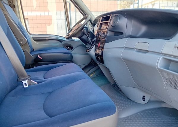 WhatsApp Image 2025-11-05 at 12.31.26 (4)